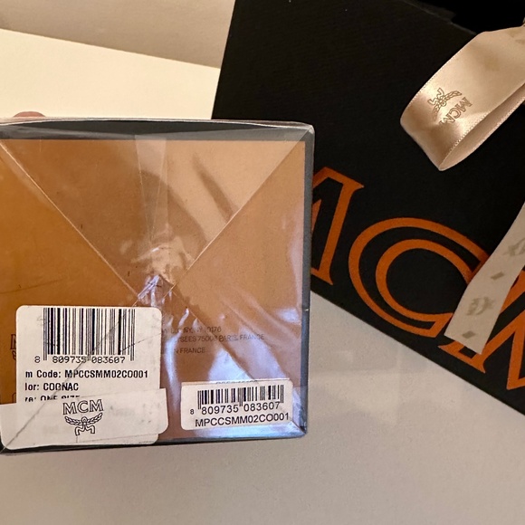 MCM Designer Luxury Reed Diffuser - Picture 3 of 5